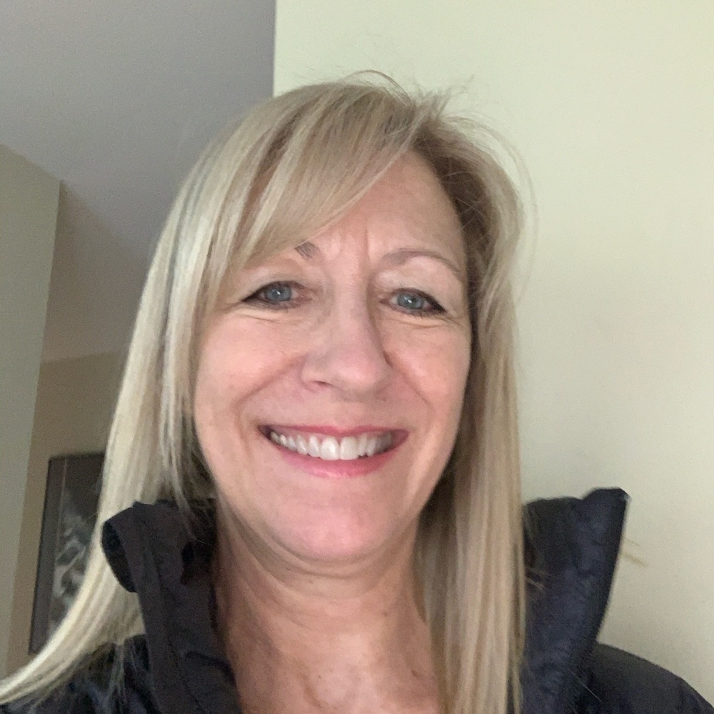 Meet your Posher, Dana